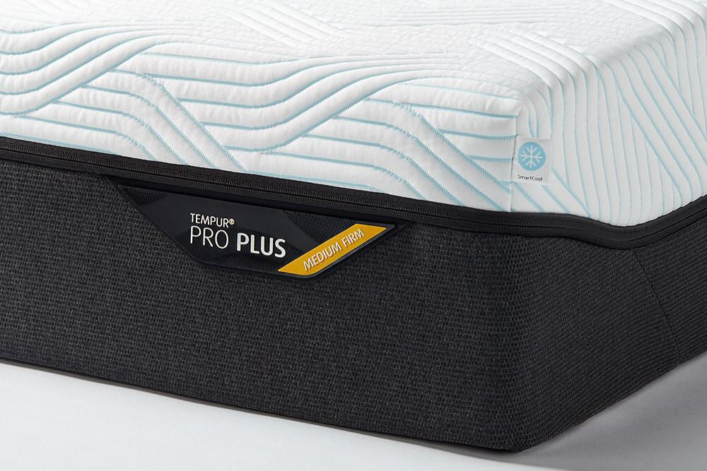 Матрак PRO PLUS SMARTCOOL MEDIUM FIRM 25 | Tempur®